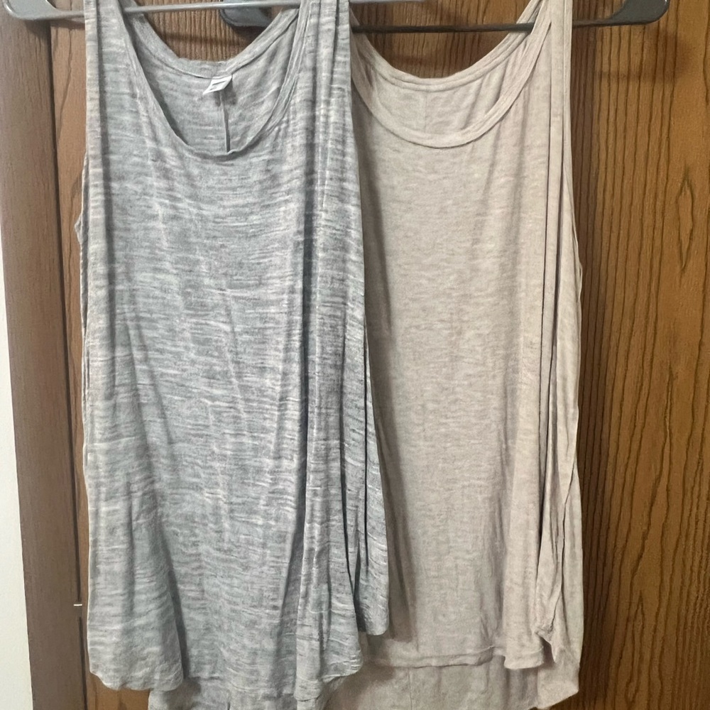 Tanks - Picture 3 of 3